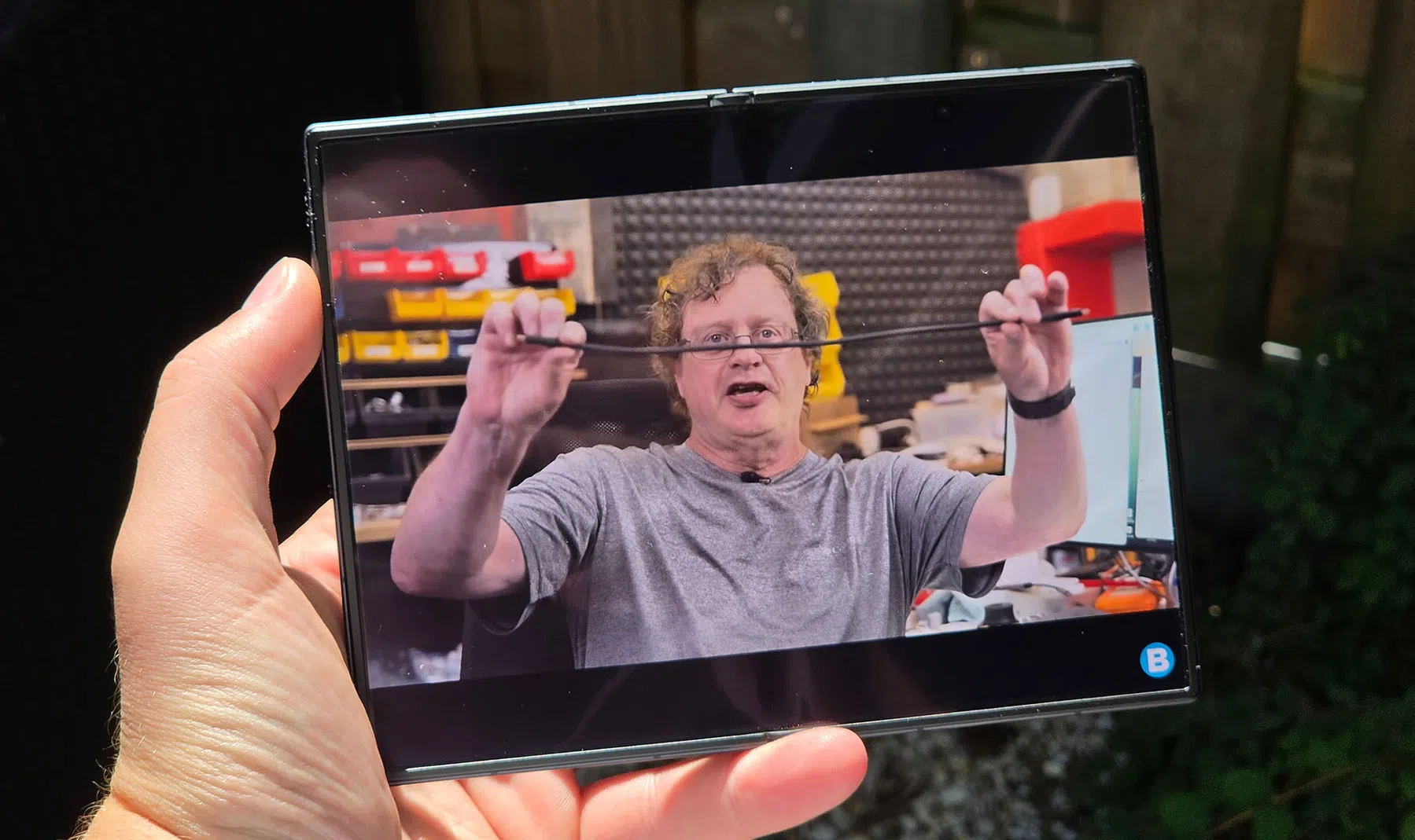 Samsung Galaxy Z Fold 8